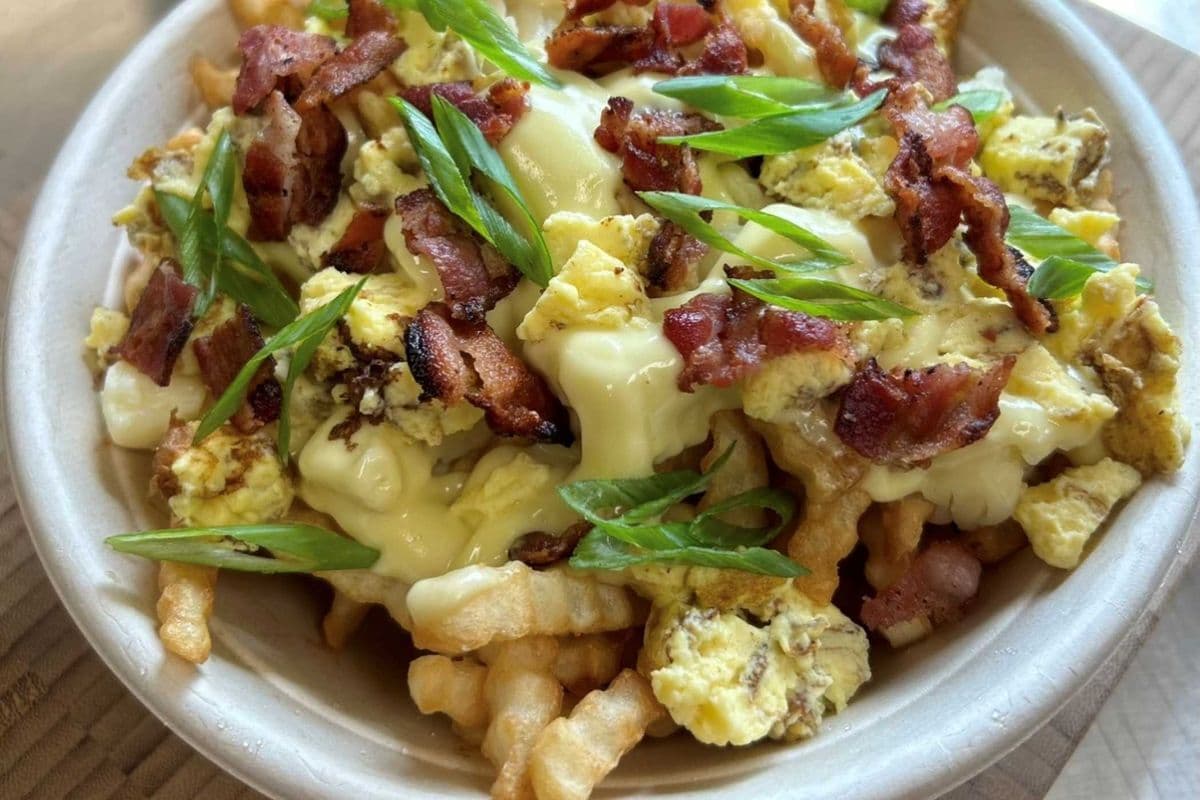 Sunrise Poutine (32oz)
