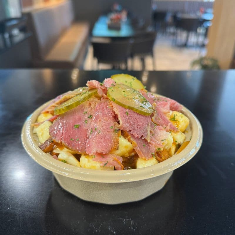 Poutine viande fumée