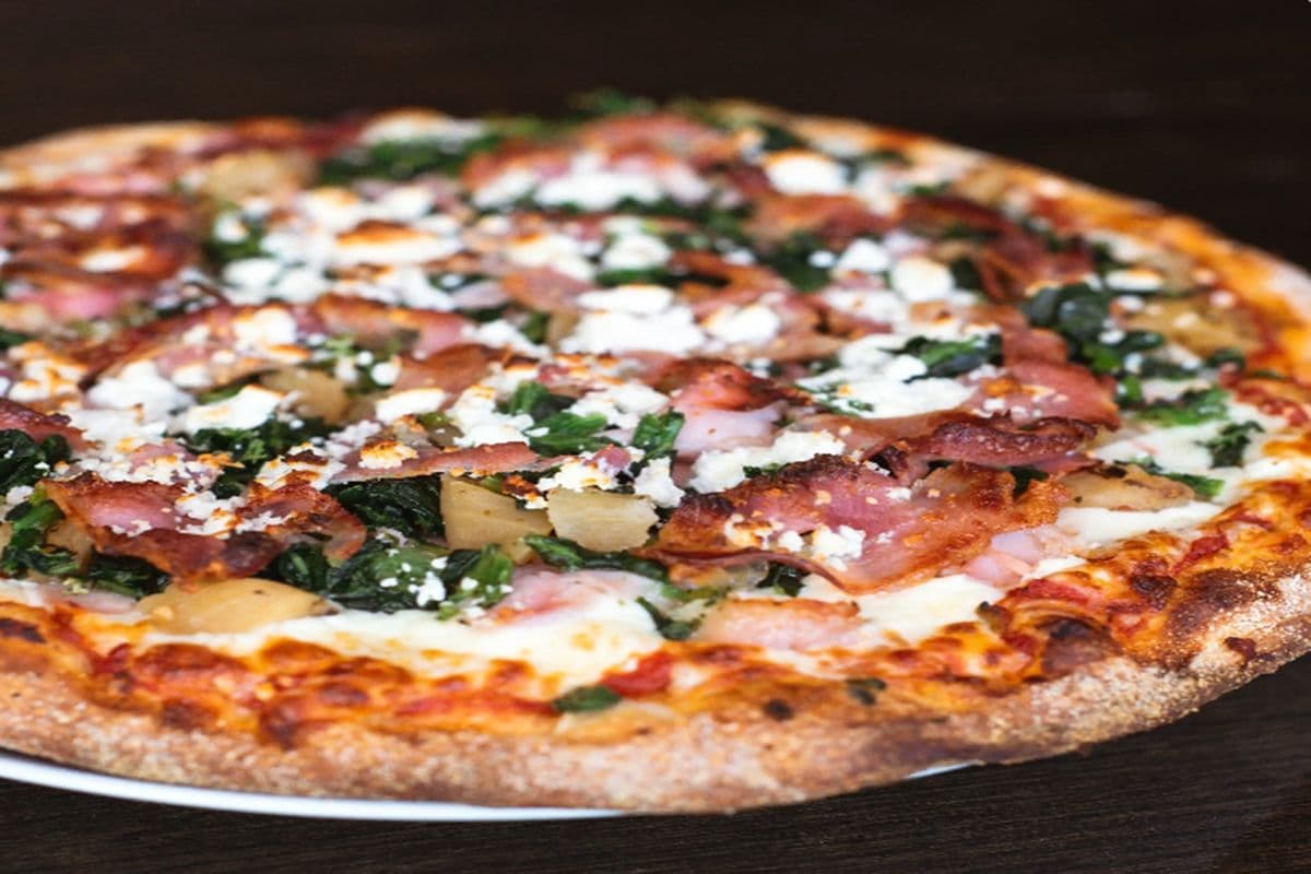 11" Wood-Fired Mediterranean Pizza