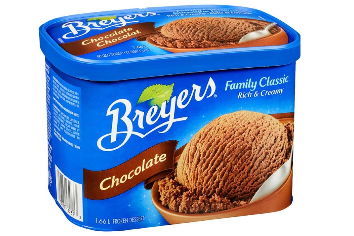 Breyers Chocolate Ice Cream (1.66L)