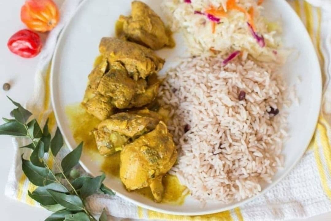 Chicken with Rice and Peas and Coleslaw