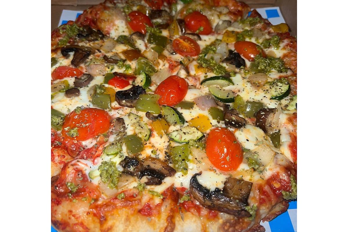 Mediterarian Pizza