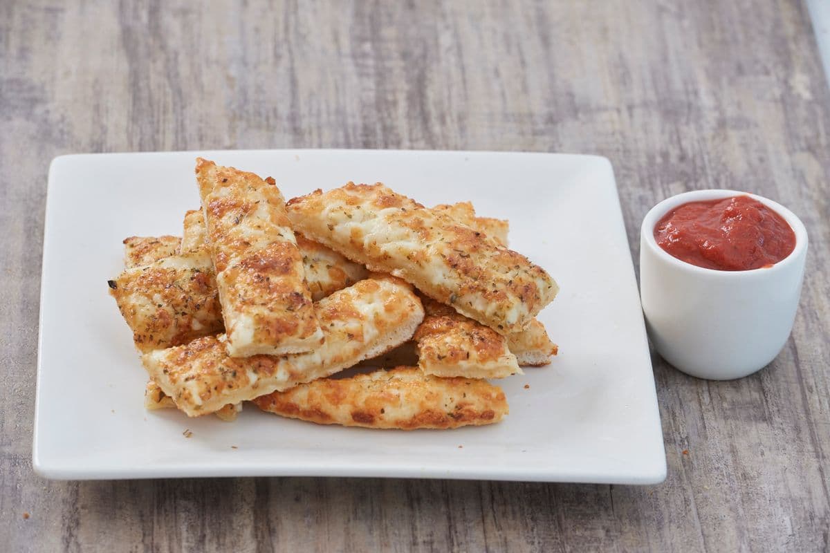 Garlic Cheesy Sticks