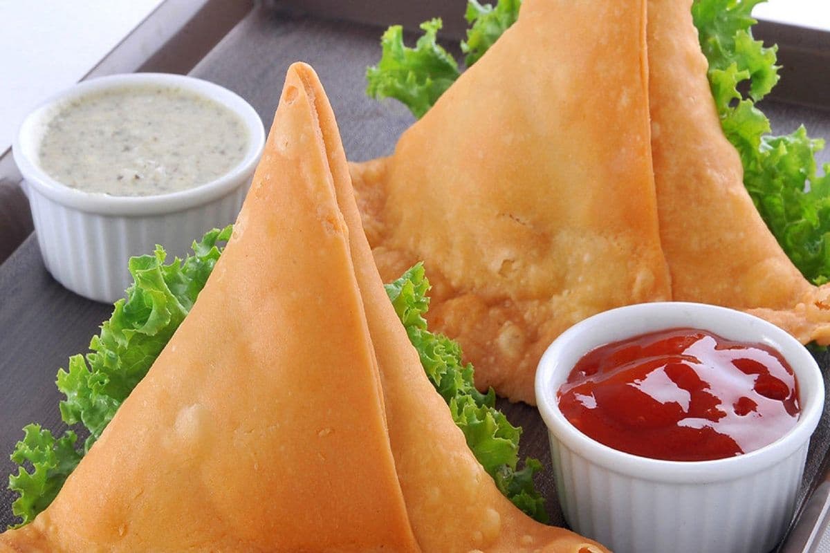 Vege Samosa (2 pcs)