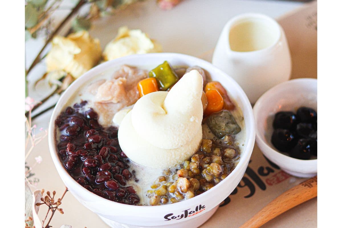 Signature Ice Soy Pudding (招牌濃豆乳豆花)