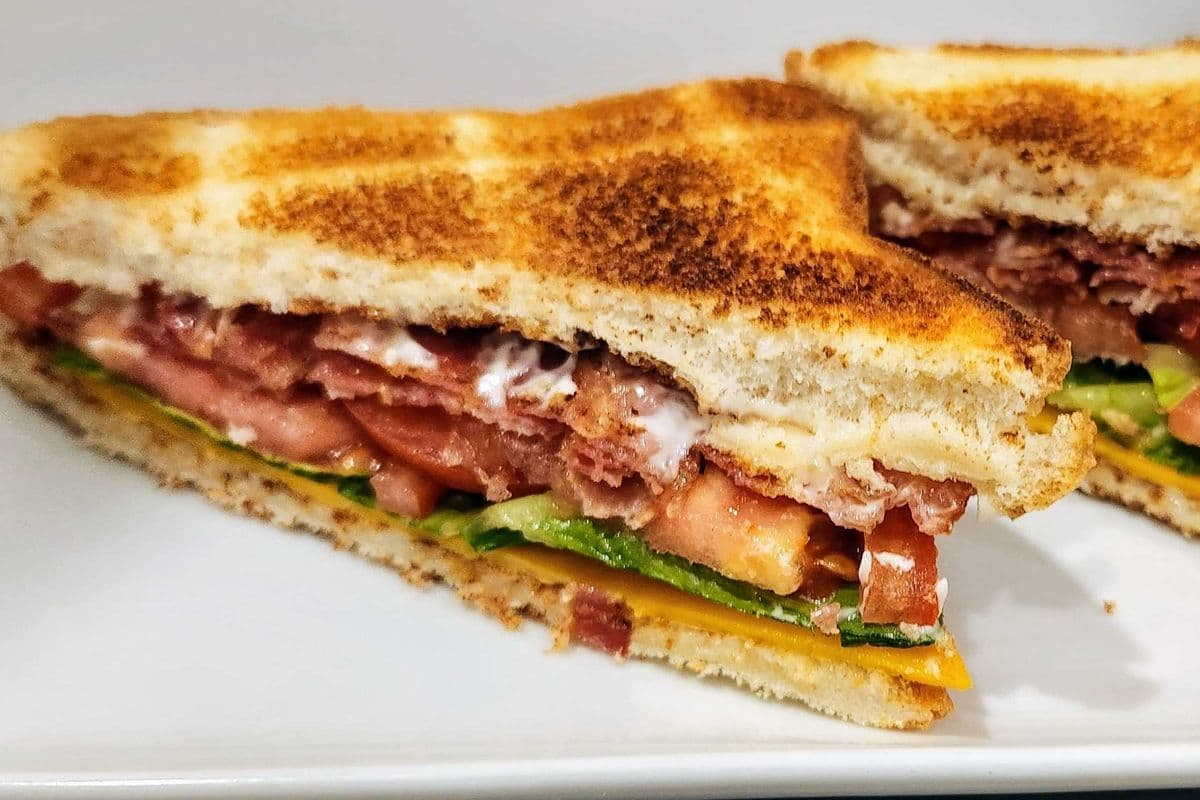 BLT Sandwich with Cheese