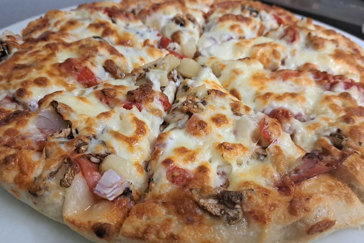 10" Traditional Make Your Own Pizza