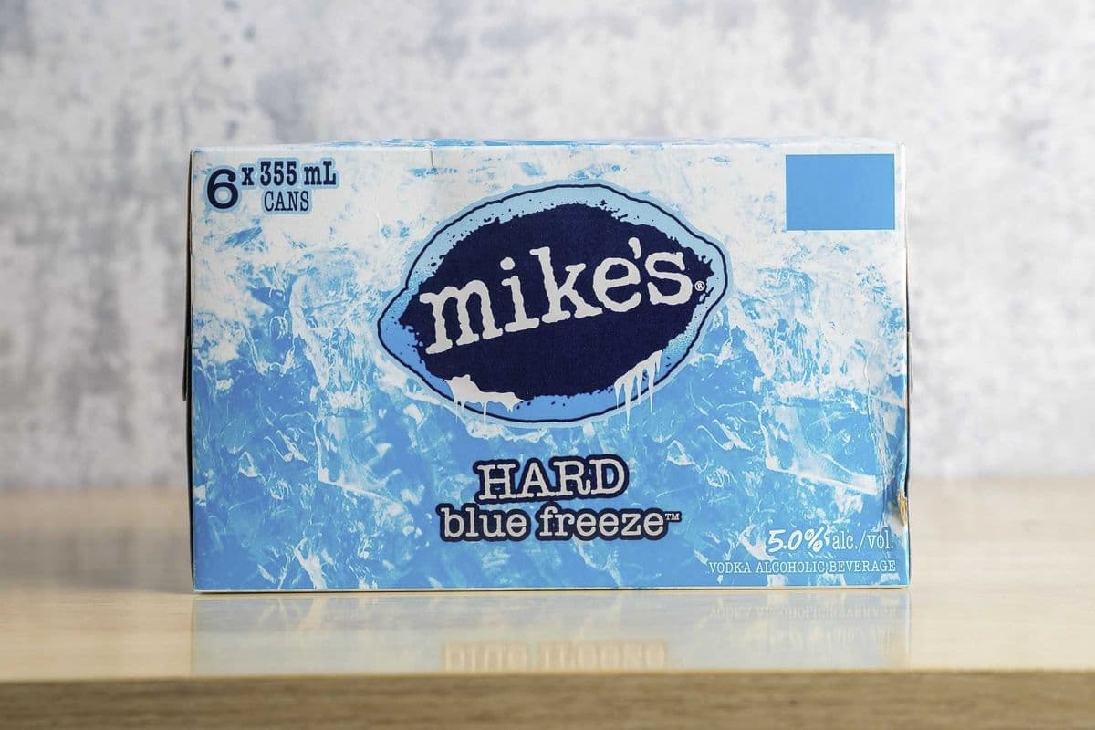 Mikes Hard Blue Freeze (6 x 355ml)