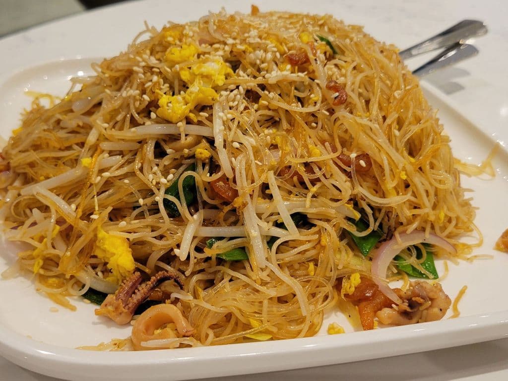 N4 Seafood Fried Mixed Vermicelli 海鮮炒鴛鴦米