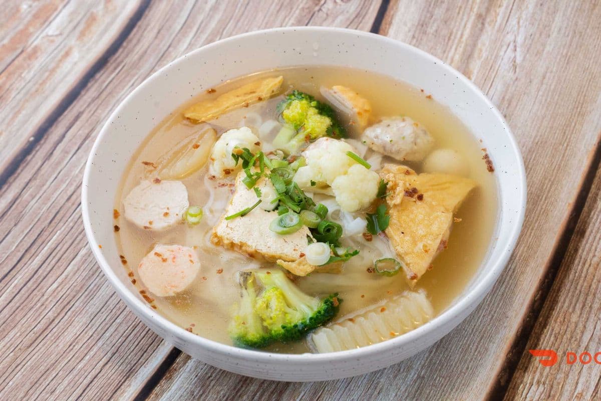 Vegan Seafood Noodle Soup