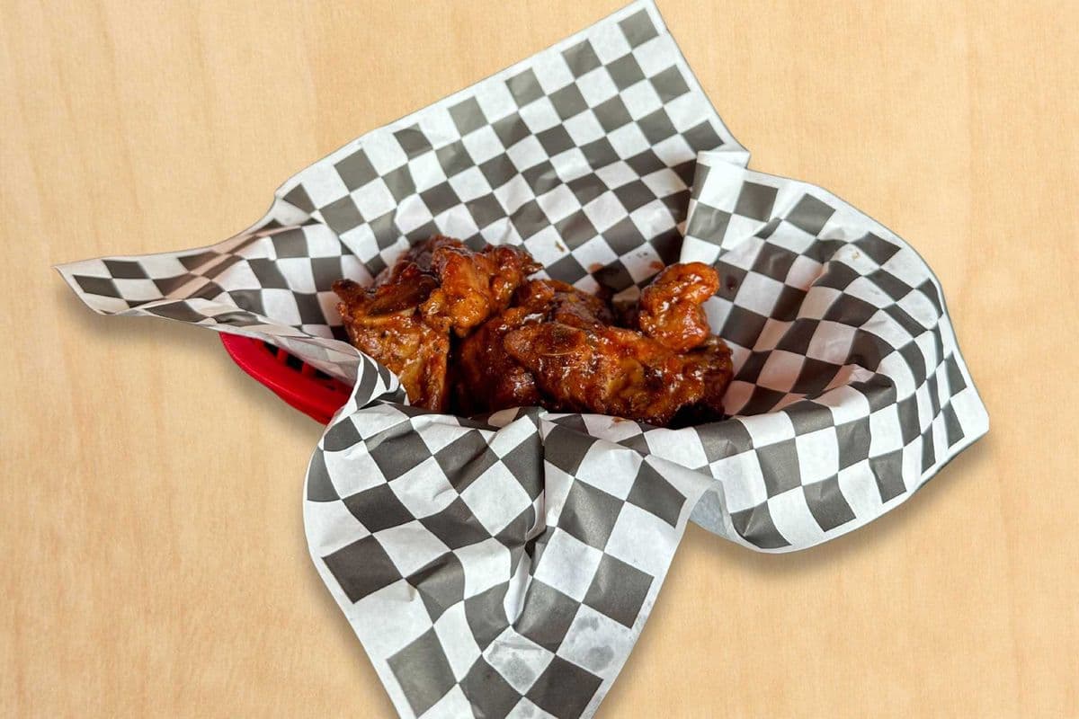 Dusty Rib Ends Tossed in Original BBQ Sauce