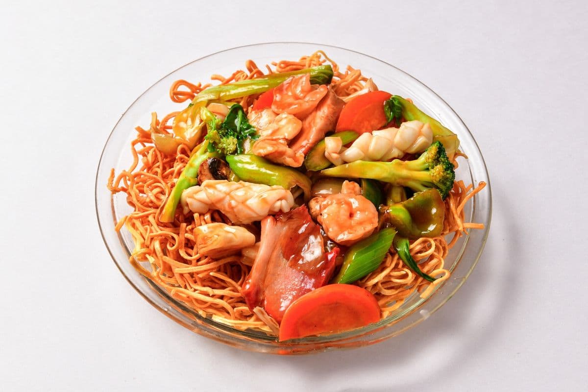 128. House Special Chow Mein