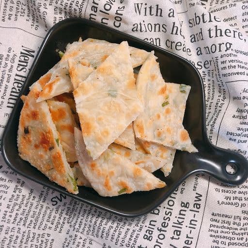 Green Onion Pancake 葱油饼