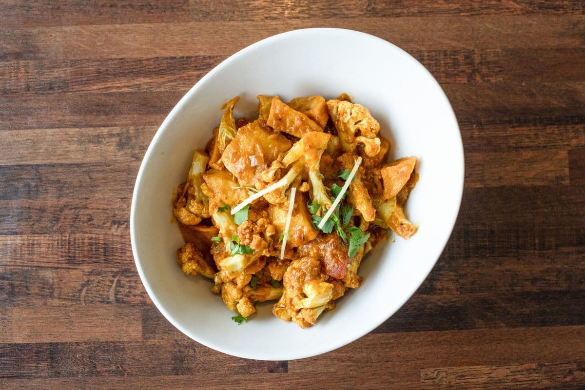 Potato Cauliflower (Aloo Gobhi)