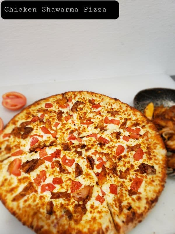 12" Medium Chicken Shawarma Pizza