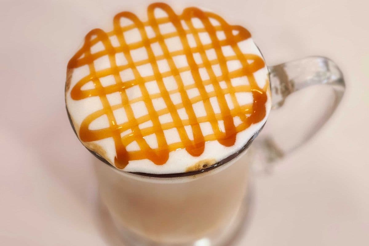 Caramel Macchi Ató 12oz (12 oz)