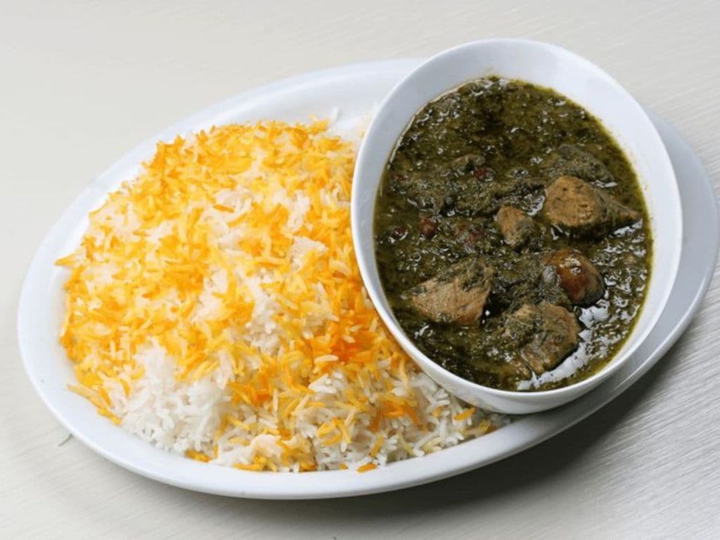 20. Khoresht ghormeh sabzi
