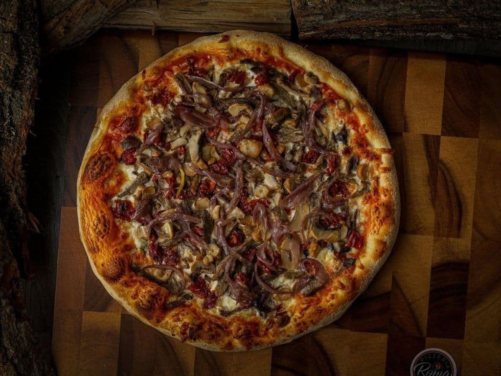15" New York Steak Pizza