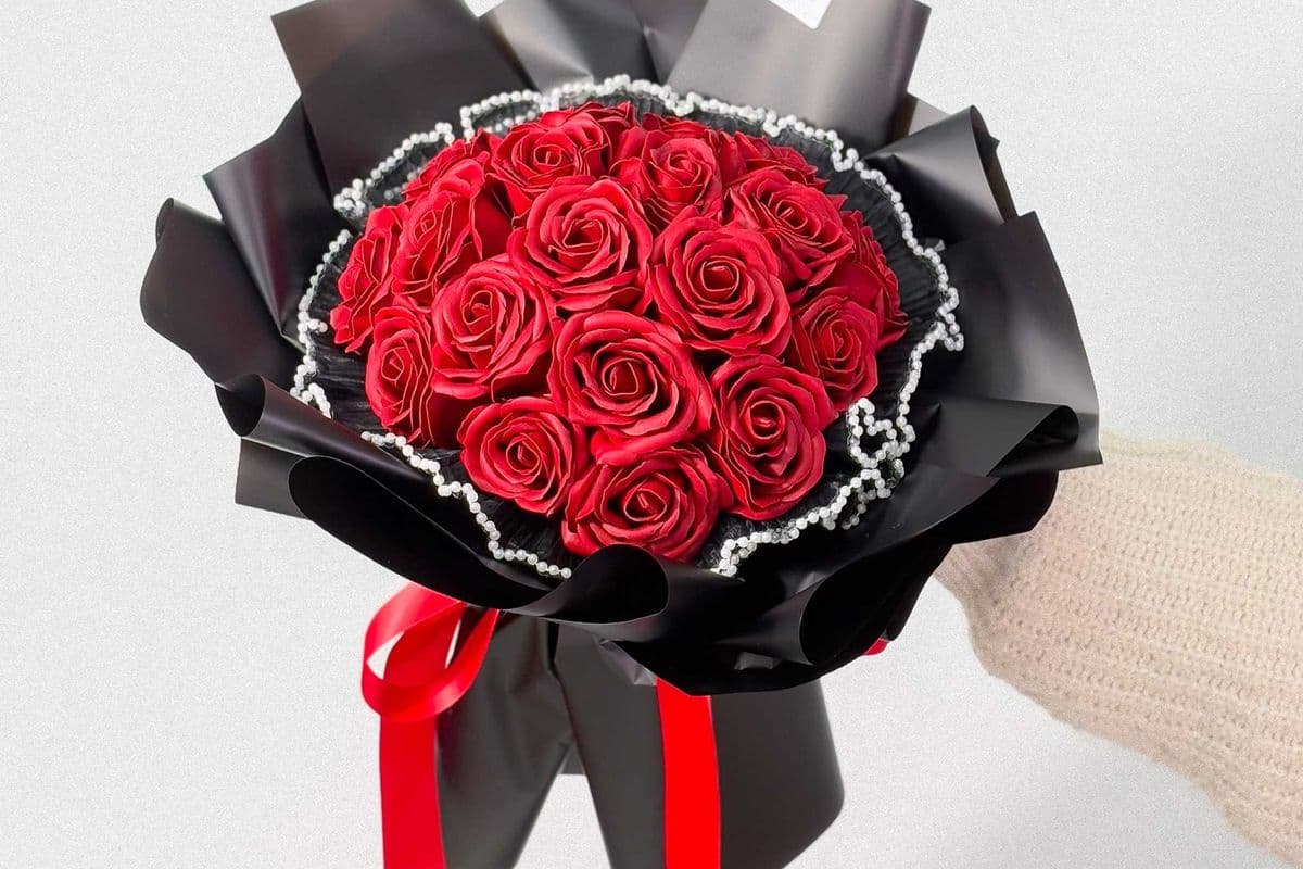 Forever Yours Round Soap Bouquet (19 Soap Roses)
