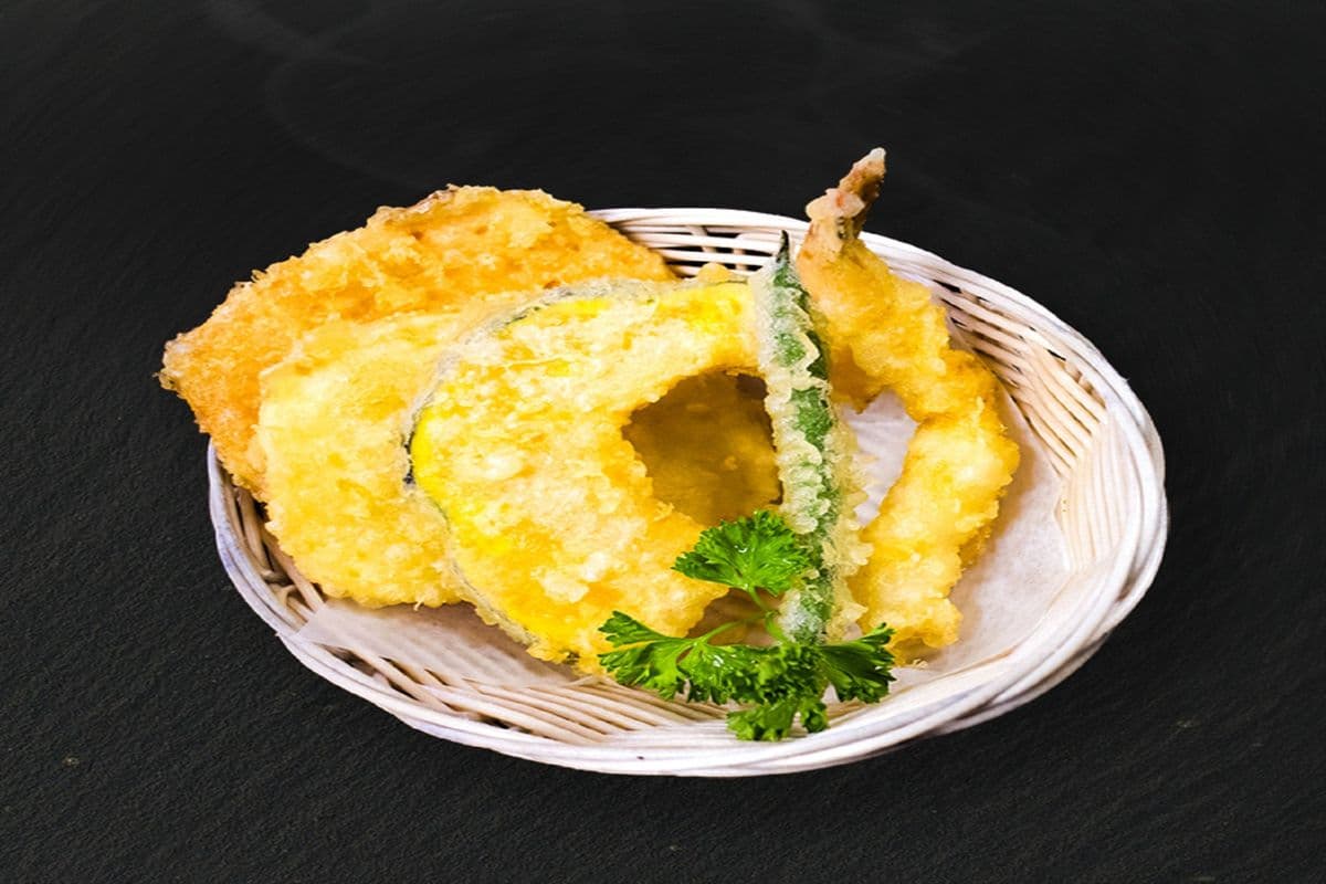Appetizer Tempura (6 pcs)