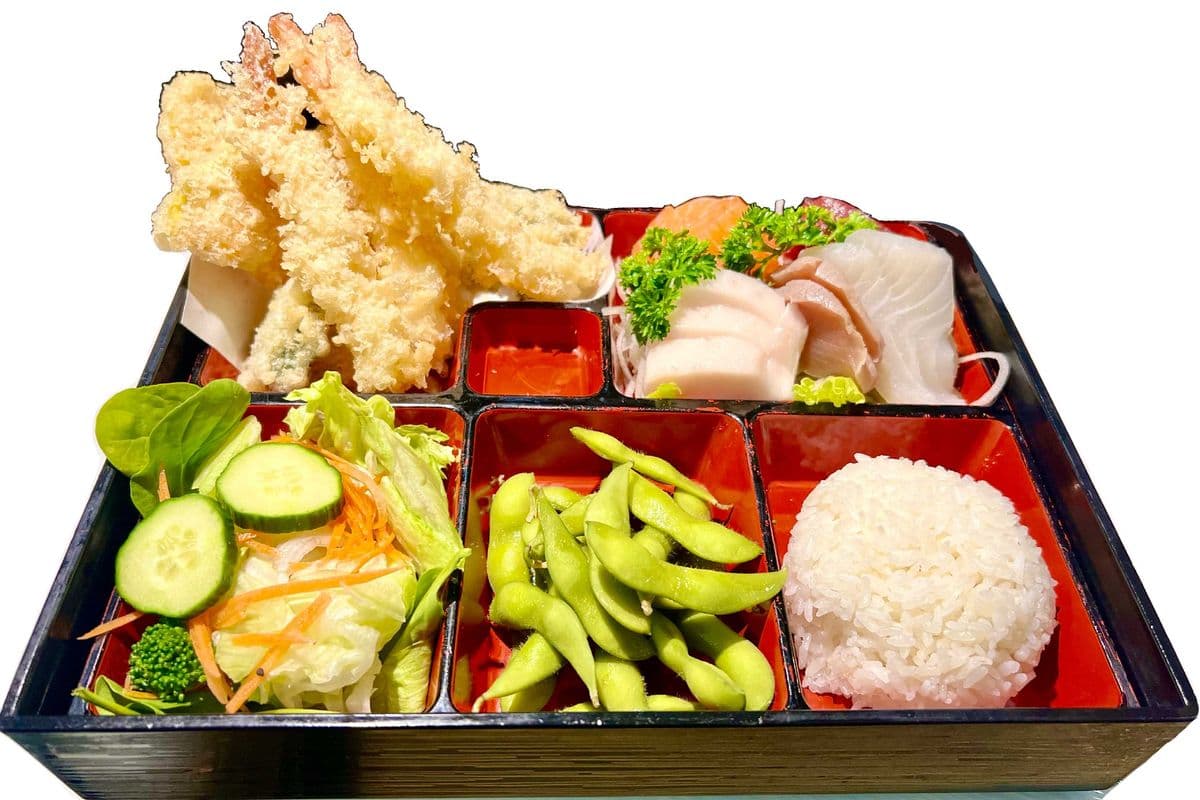 Tempura + Sashimi (12 pcs)