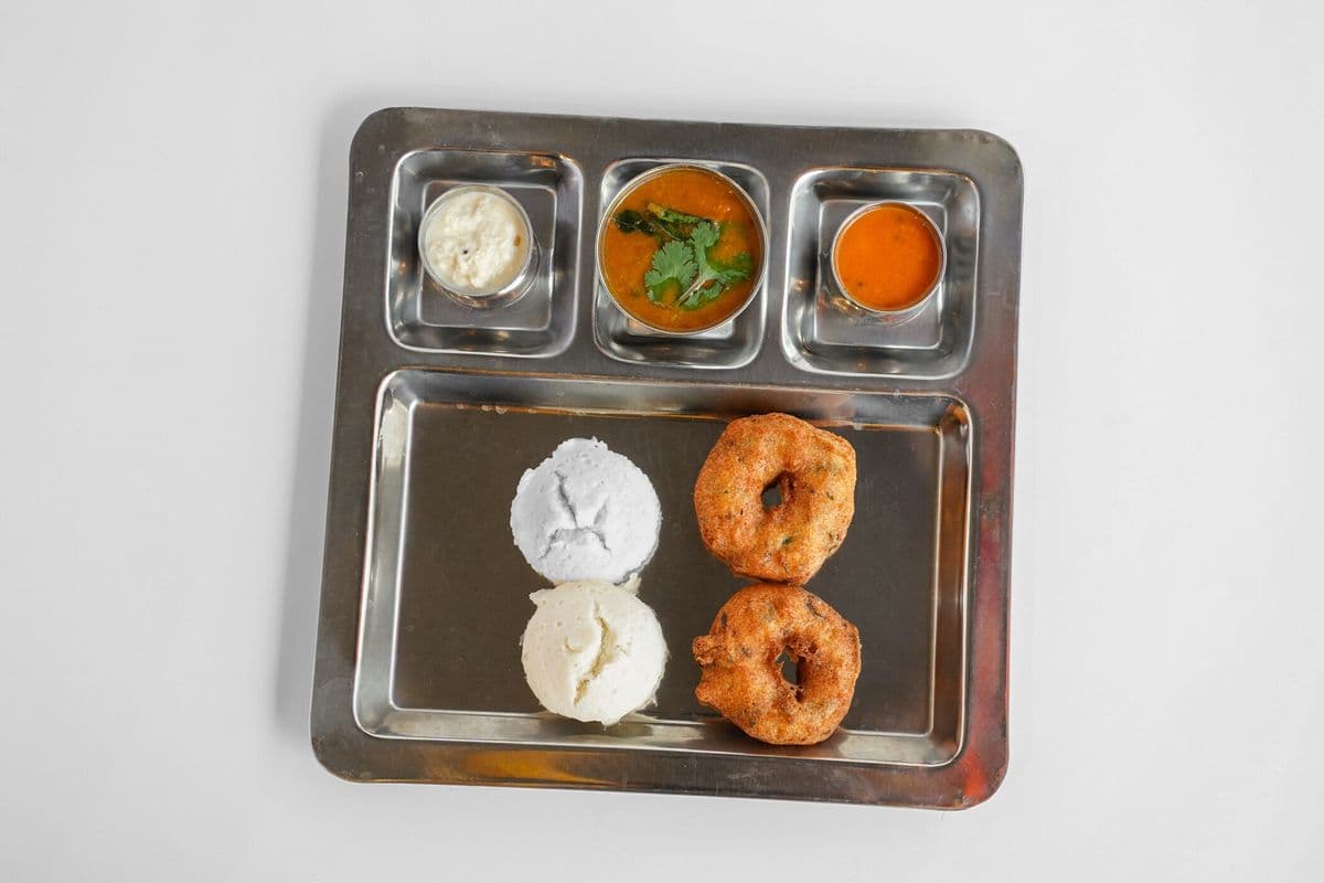 Idly or Vada Combo