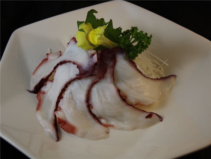 Tako Sashimi