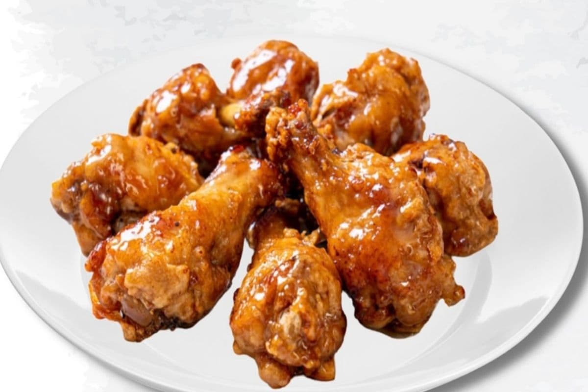 Naked Chicken Wings (1 lb) (880 cal)