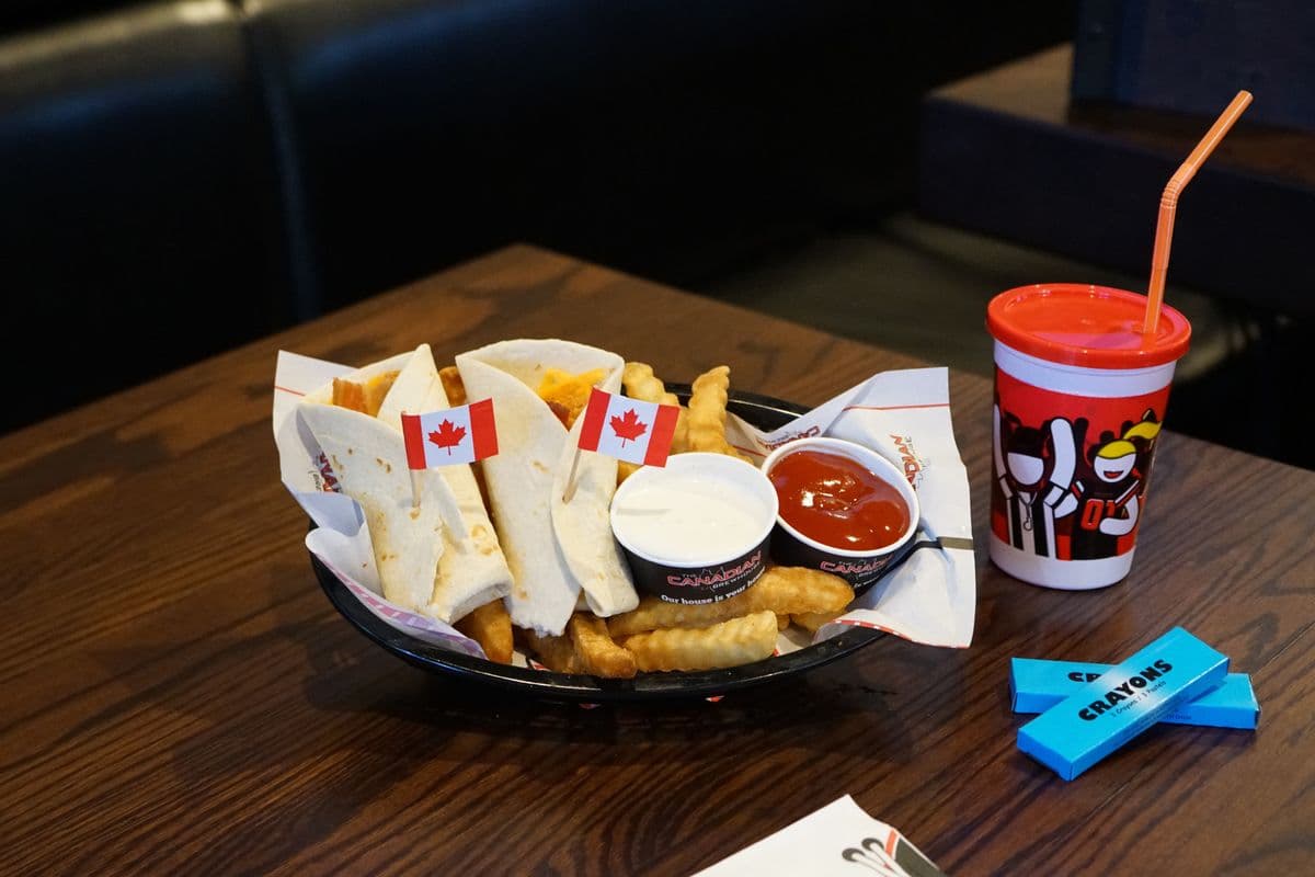 Kids' Mini Crispy Chicken & Cheese Wrap