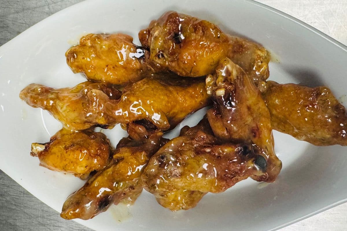 Bunkers chicken wings party pack (50 pieces)