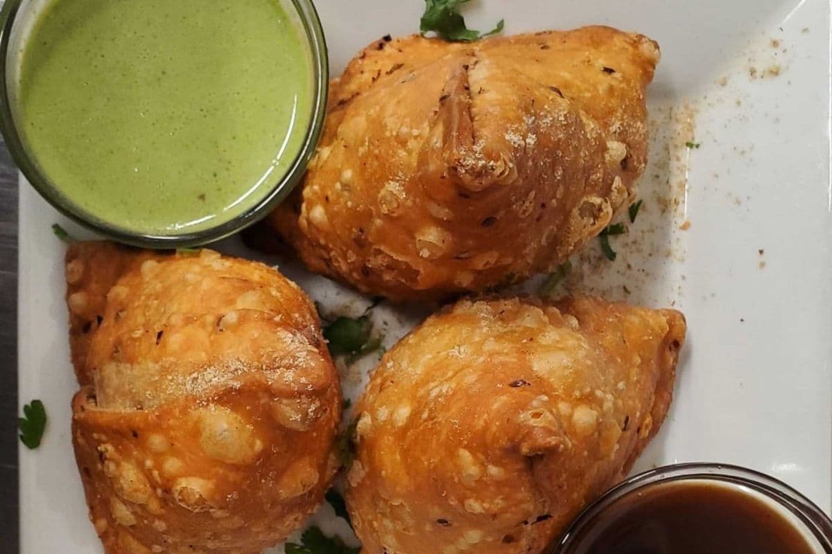 Samosa (1 pc)