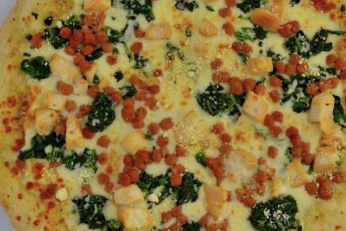 Small Chicken Caesar Pizza