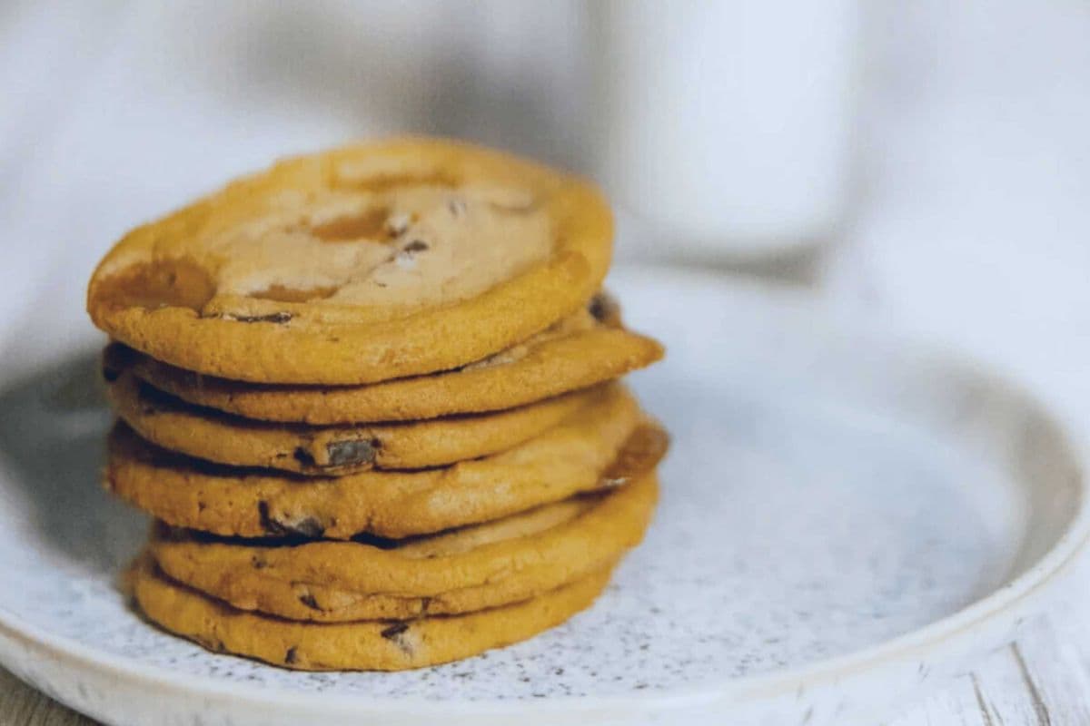 Bake Your Own Chocolate Chip Cookies (6 cookies)