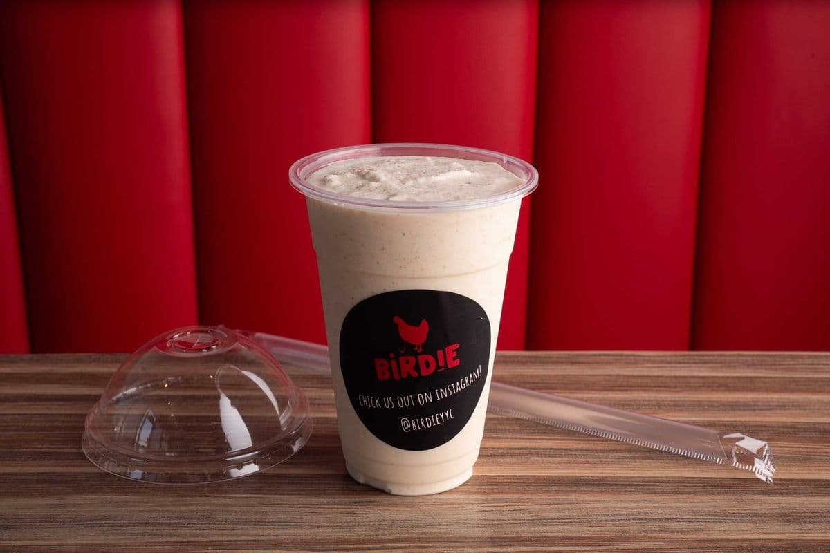 Biscoff Milkshake (16oz)
