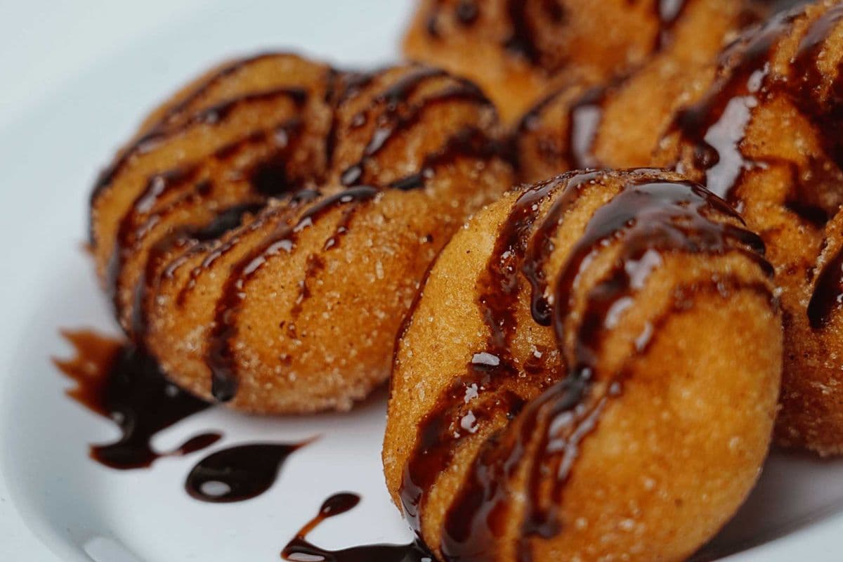 Mini Donuts (12 pcs)