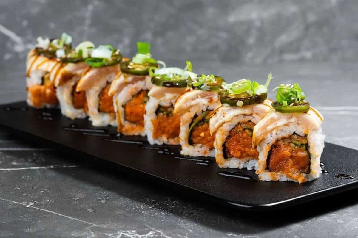 Hidden Spicy Ocean Roll - Maki Sushi