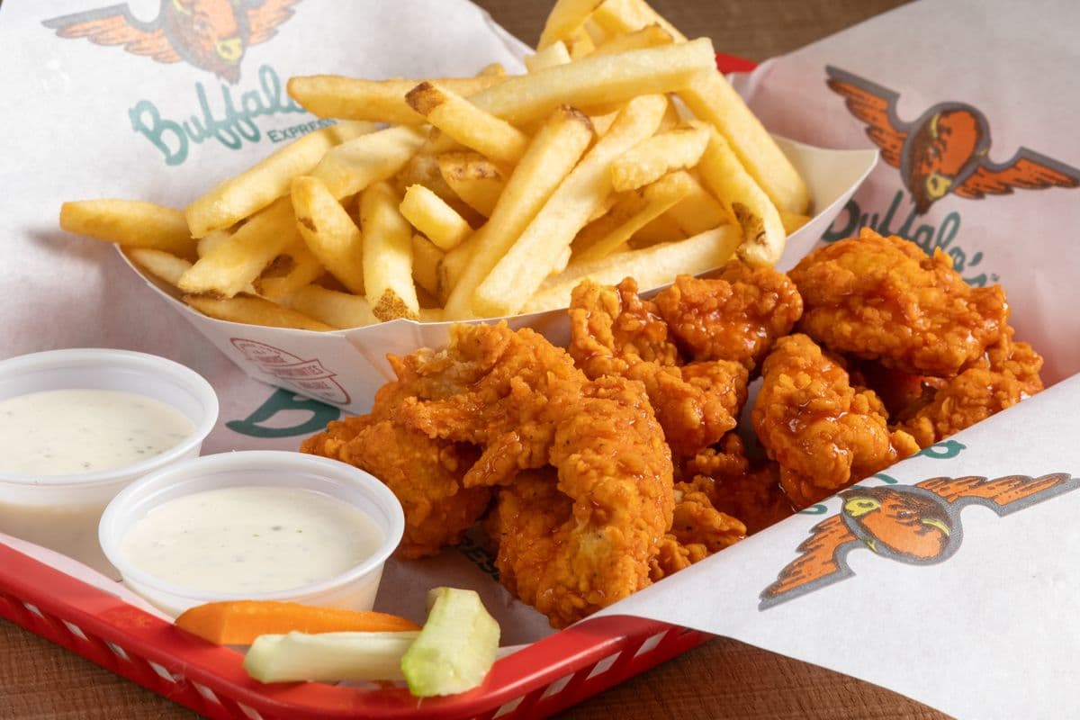 12 Boneless Wings Meal