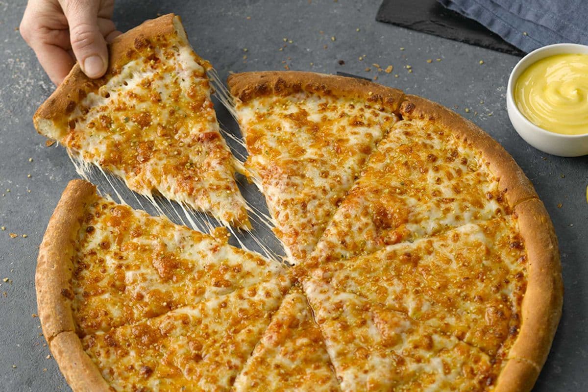 Medium Tuscan Six-Cheese Pizza (Vegetarian)