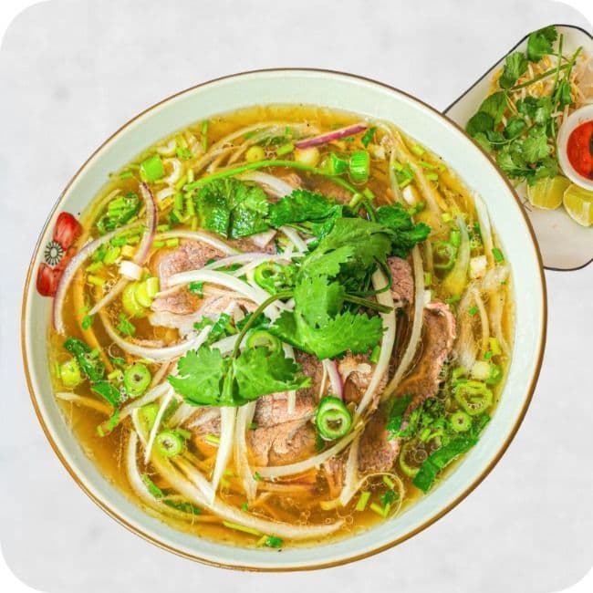 P2S. Pho au bœuf saignant