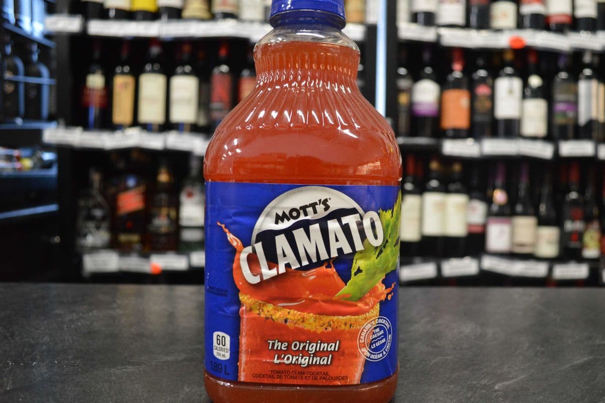 Mott's Clamato Juice - Original (1.89 liters)