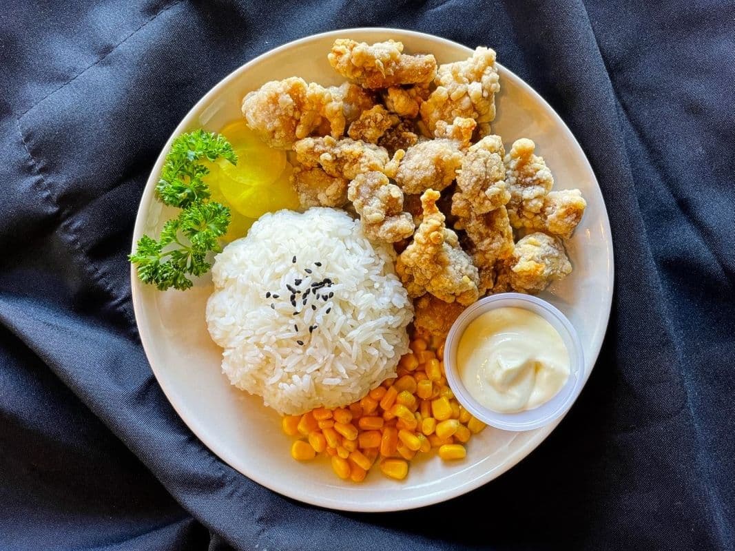 Taiwanese Popcorn Chicken on Rice