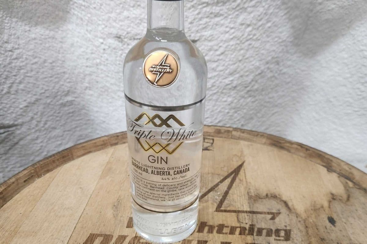 Triple White Gin (1 x 750 ml Bottle)