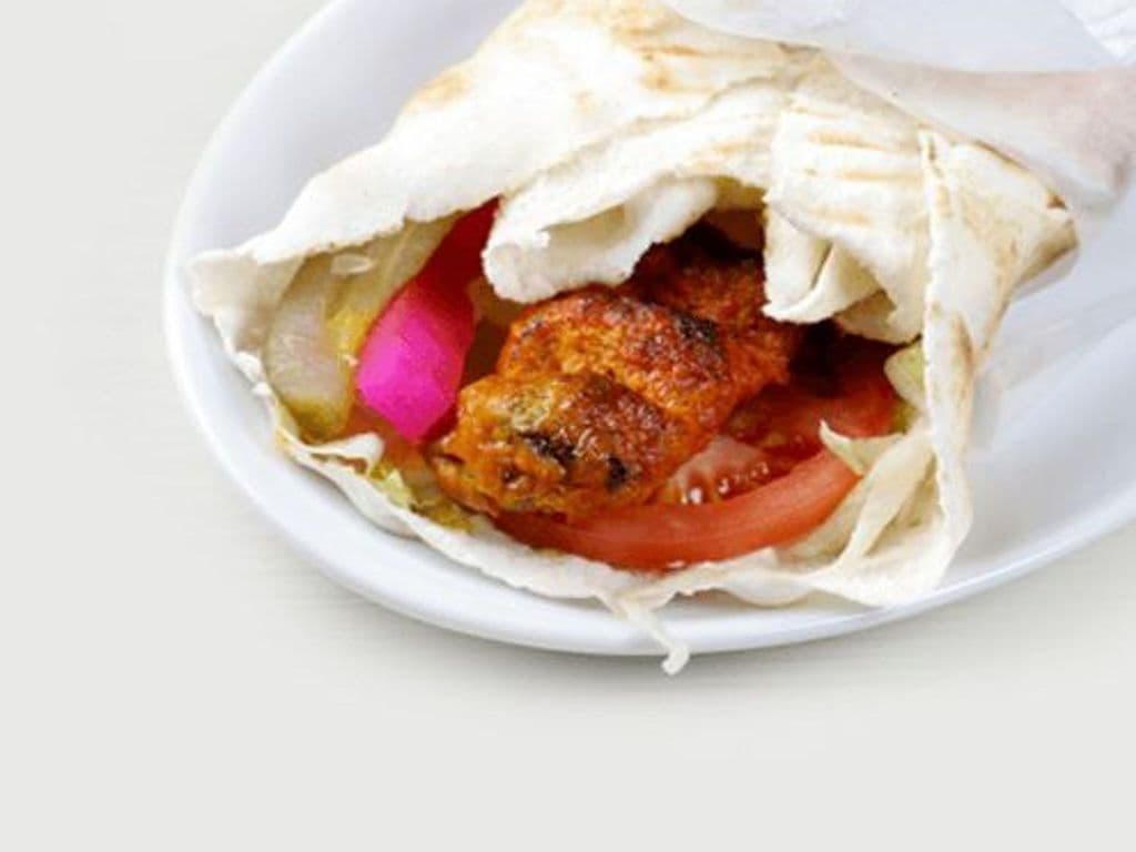 60. Trio pita kafta kabab (poulet / Chicken)