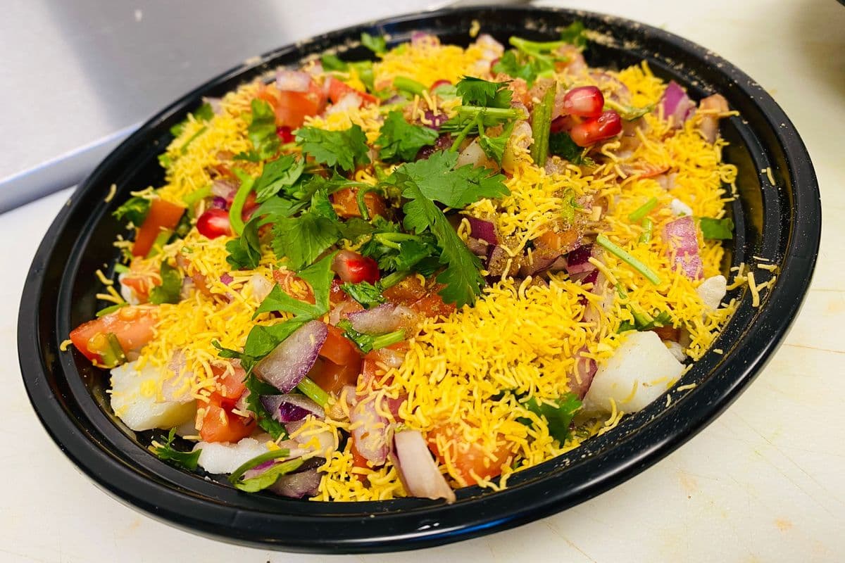 Veg. Samosa Chaat