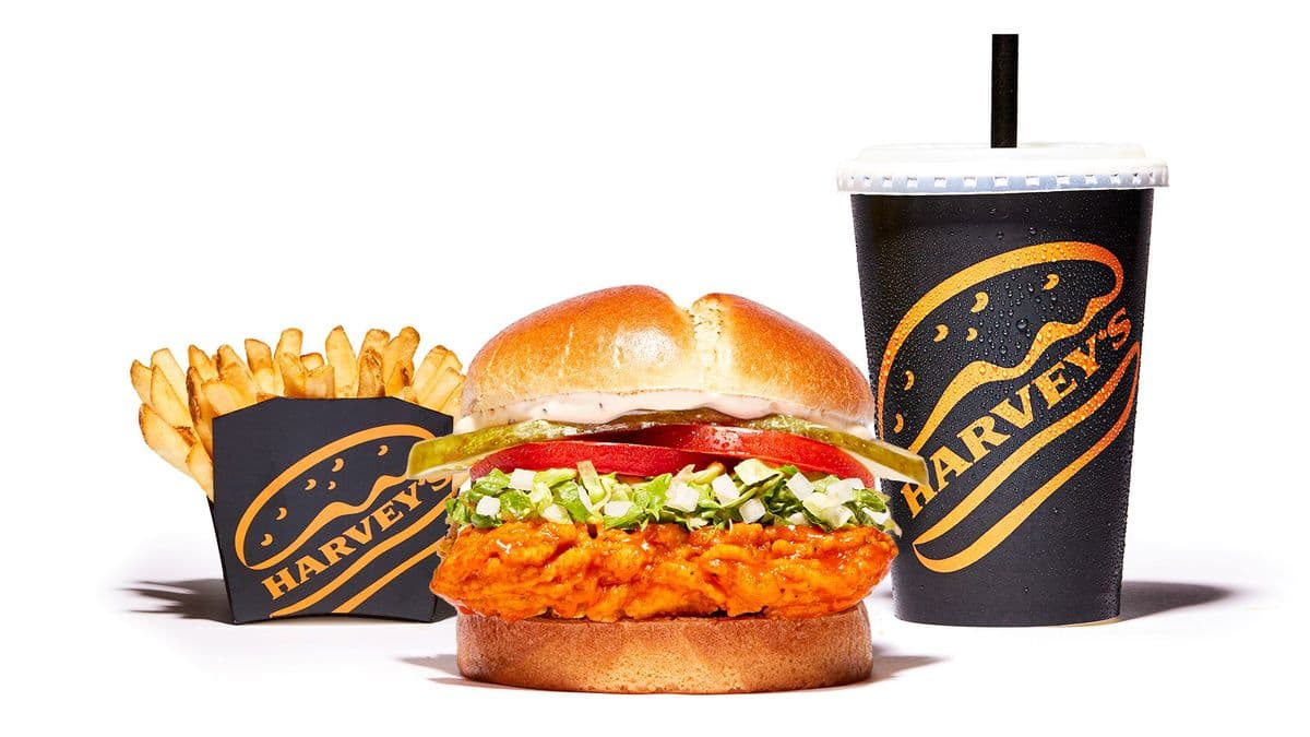 Buffalo Chicken Sandwich Combo 960-1360 cals