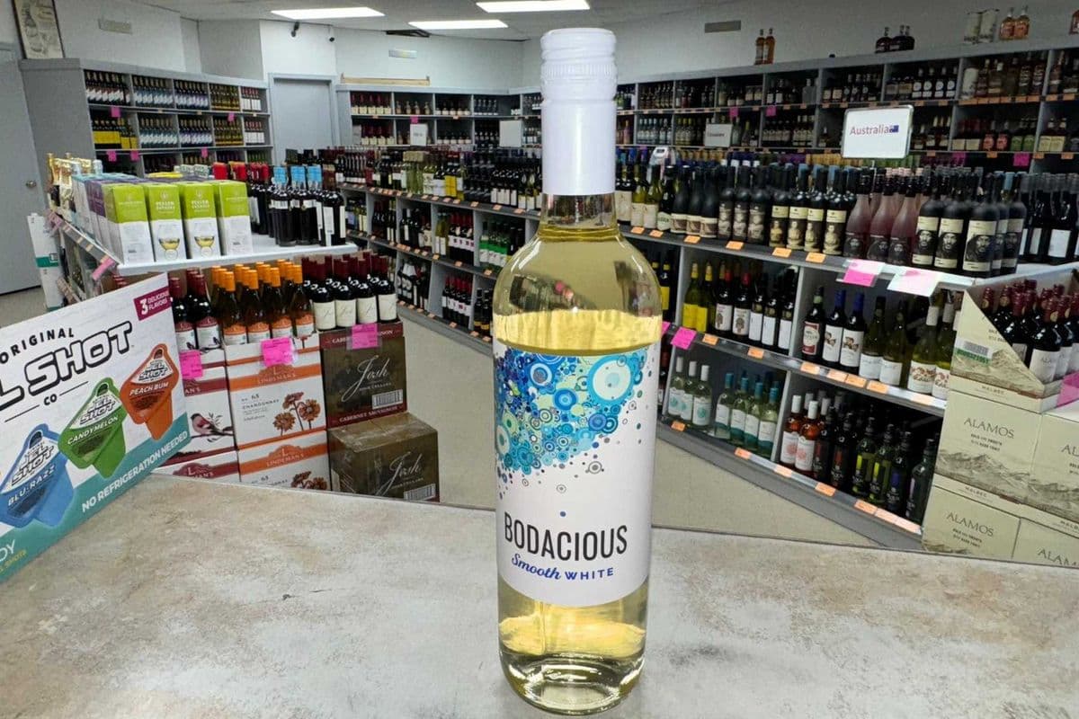 BODACIOUS SMOOTH WHITE 750 ML (1 x 750 ML)
