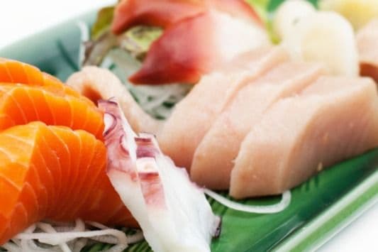 59. Assorted Sashimi (12 pcs)