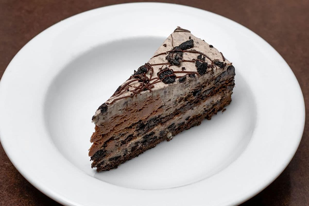 Cookies and Cream Cake