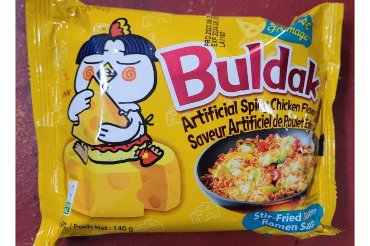 Samyang Cheese Spicy Chicken Flavour