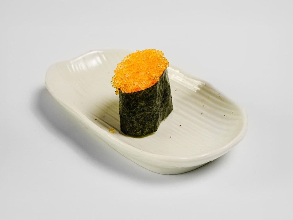 Tobiko Nigiri